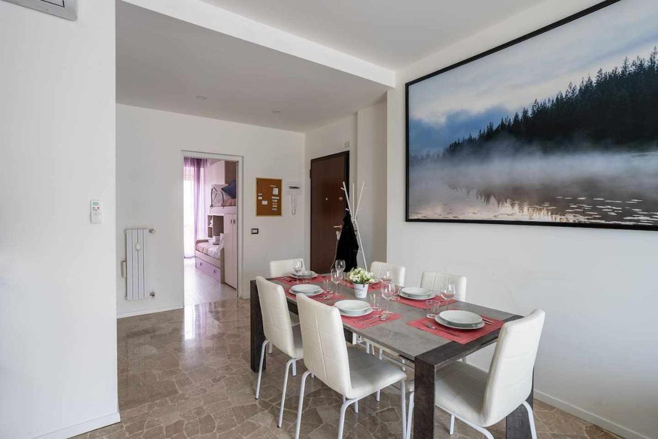 Milano City Apartments - Parking And Comfort - Spacious Apt Up To 8 Pax Eksteriør bilde